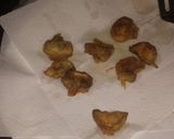 A picture of step 6 of Dry chili Mushrooms.