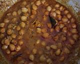A picture of step 3 of Chole /suji bhature.