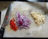 Foto langkah ke 1 dari resep Nasgor Putih Teri.