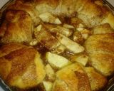 A picture of step 6 of Apple Cinnamon crescent rolls.
