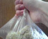 A picture of step 3 of Fried Crispy Yam with Ao-Nori Seaweed.