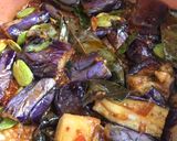 Foto langkah ke 2 dari resep Sambal Terong Ungu Pete.