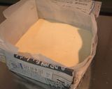 A picture of step 4 of Yogurt Egg Cake.