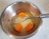 A picture of step 4 of Le gâteau au chocolat de Maman (Mom's chocolate cake).