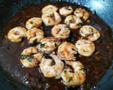 Foto del paso 8 de la receta: Arroz frito con langostinos salteados en salsa de ostras