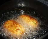 A picture of step 7 of Cheesy potato fritters.