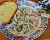 A picture of step 6 of Alfredo in 20min or less (With or Without Chicken).