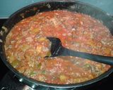 A picture of step 5 of Almu's surprise lasagna.