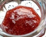 A picture of step 8 of Frozen Strawberry Jam.