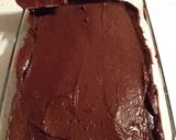 A picture of step 5 of Oreo Pudding Pie.