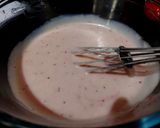 A picture of step 3 of Strawberry Pancakes.