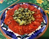 Une image de l'étape 8 de Salade de tomates au concombre Noa mariné algues et huile de pépins de courge.