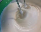 Foto del paso 1 de la receta: Pionono Casero con Chantilly y Frutillas con la Batidora Peabody