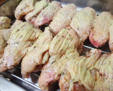 Foto del paso 2 de la receta: Alitas de pollo para enamorar