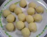 A picture of step 6 of Little Jam Cookies.