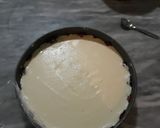 Foto langkah ke 7 dari resep No-Bake Strawberry Cheesecake.