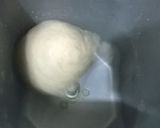 Foto del paso 4 de la receta: Pan de queso gouda con hierbas(Máquina de Pan)