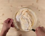 Mentes tejszínes epres krémes recept fázis 1 fotója