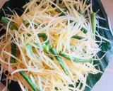 Hình bước làm 1 của món Gỏi Đu đủ Thái (Som Tum)