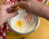Foto del paso 2 de la receta: La tarta de queso tipo la Viña más rica y cremosa en AirFryer sin gluten y sin azúcar