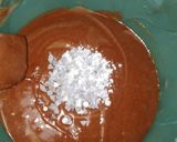 A picture of step 7 of Chocolatto cake.