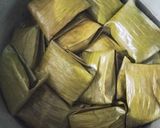 Foto langkah ke 4 dari resep Kue nagasari pandan kelapa.