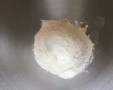 Une image de l'étape 1 de Pâte brisée à la crème.