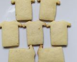 Foto del paso 3 de la receta: Galletas / Galletitas Camiseta Argentina Mundial !! ❤️🇦🇷 2022 Argentina Campeón !! ❤️🇦🇷