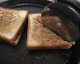 A picture of step 5 of Turnip paneer and spanich sandwich.