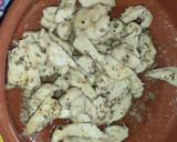 Foto del paso 2 de la receta: Pollo a la miel