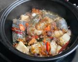Hình bước làm 1 của món Cá Lóc Kho Thịt Heo Quay
