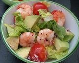 Foto langkah ke 4 dari resep Avocado Prawn Salad.