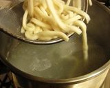A picture of step 3 of Thick Mentaiko Sauce Tossed Chilled Udon.