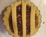 Foto del passaggio 3 della ricetta Crostatina ai fichi, frutta secca, zenzero e limone vegan