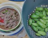 รูปขั้นตอนการทำที่ 5 ของ น้ำพริกตะลิงปลิง
