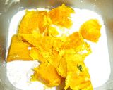 A picture of step 2 of Fluffy Kabocha Squash Bread.