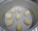 A picture of step 14 of Cute Hedgehog Shaped Steamed Bread.