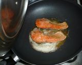 A picture of step 4 of Salmon Meunière with Easy Lemon Sauce.