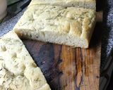 Foto del paso 1 de la receta: Sándwich de filete de pollo apanado con cebolla caramelizada en pan de focaccia