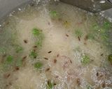 A picture of step 1 of Matar Pulao n Aaloo Dum.
