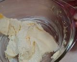 Foto langkah ke 1 dari resep Butter cookies.