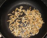 A picture of step 1 of Tempura Crumbs with Dried Shrimp.
