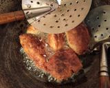 Foto langkah ke 4 dari resep Chicken crispy with honey lemon sauce.