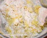 A picture of step 6 of Light and Moist! Kabocha Cake.