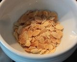Foto del paso 1 de la receta Espaguetis Ricota Limón y Almendras