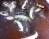 A picture of step 7 of Crab Stick Cake Soup with Grated Daikon Radish.