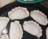 Foto del paso 4 de la receta: Empanadas de Atún! Súper prácticas y ricas!