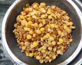 A picture of step 1 of Horse gram chana dal tadka.