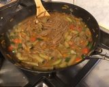 Une image de l'étape 17 de Soupe asiatique aux nouilles de saba, crevettes, légumes et menthe.