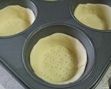 A picture of step 8 of Chestnut Pie Made With Chestnuts In Syrup In Their Inner Skins.